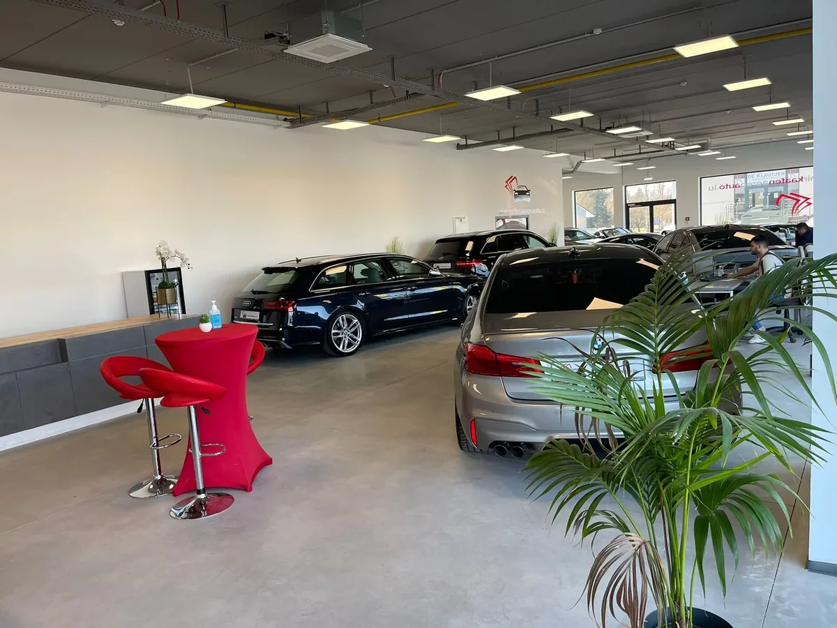 Showroom von wirkaufendeinauto.lu — Auto verkaufen in Luxemburg